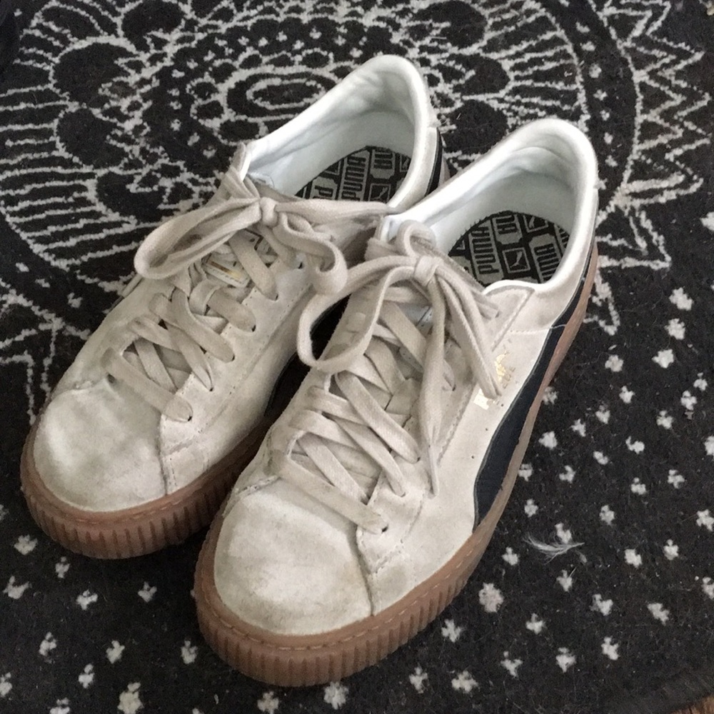 PUMA GUM-SOLE CREEPERS